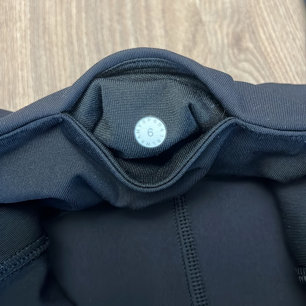 Lululemon All The Right Places Crop 23" Size 6 - Picture 6 of 8